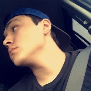 Meet your Posher, Manuel